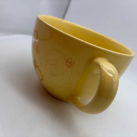 Disney Store Winnie the Pooh Hunny Large Yellow Ceramic Coffee Mug - Picture 8 of 14